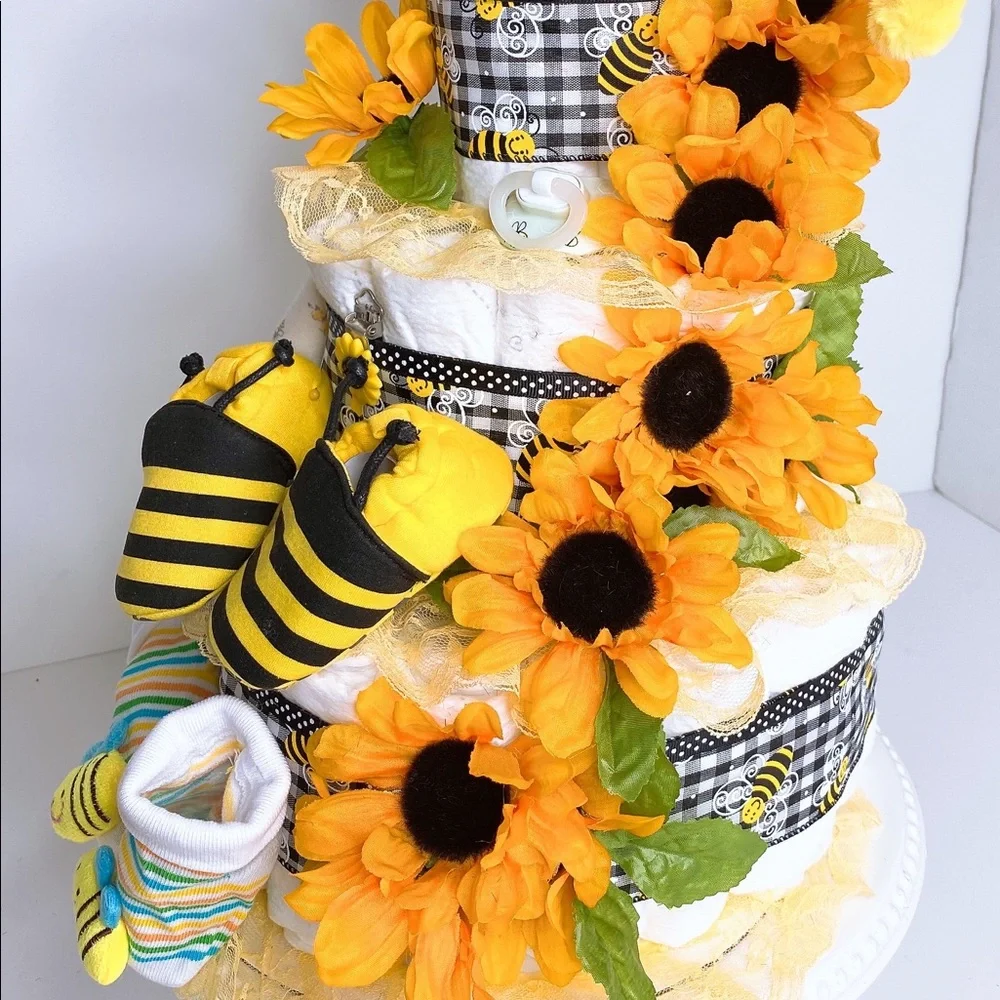 Bumblebee Diaper Cake